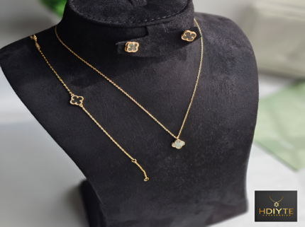 Van Cleef Accessories#217