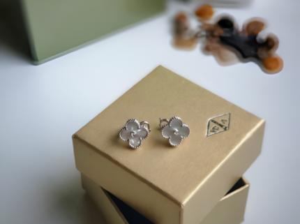 Van Cleef Accessories#24