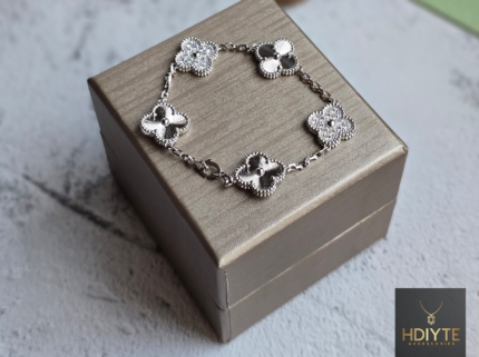 Van Cleef Accessories#348